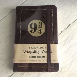 Wizarding World of Harry Potter pocket notebook